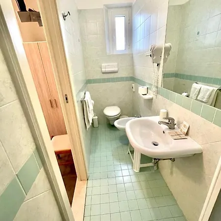 Petite Maison Lido 3* Cattolica